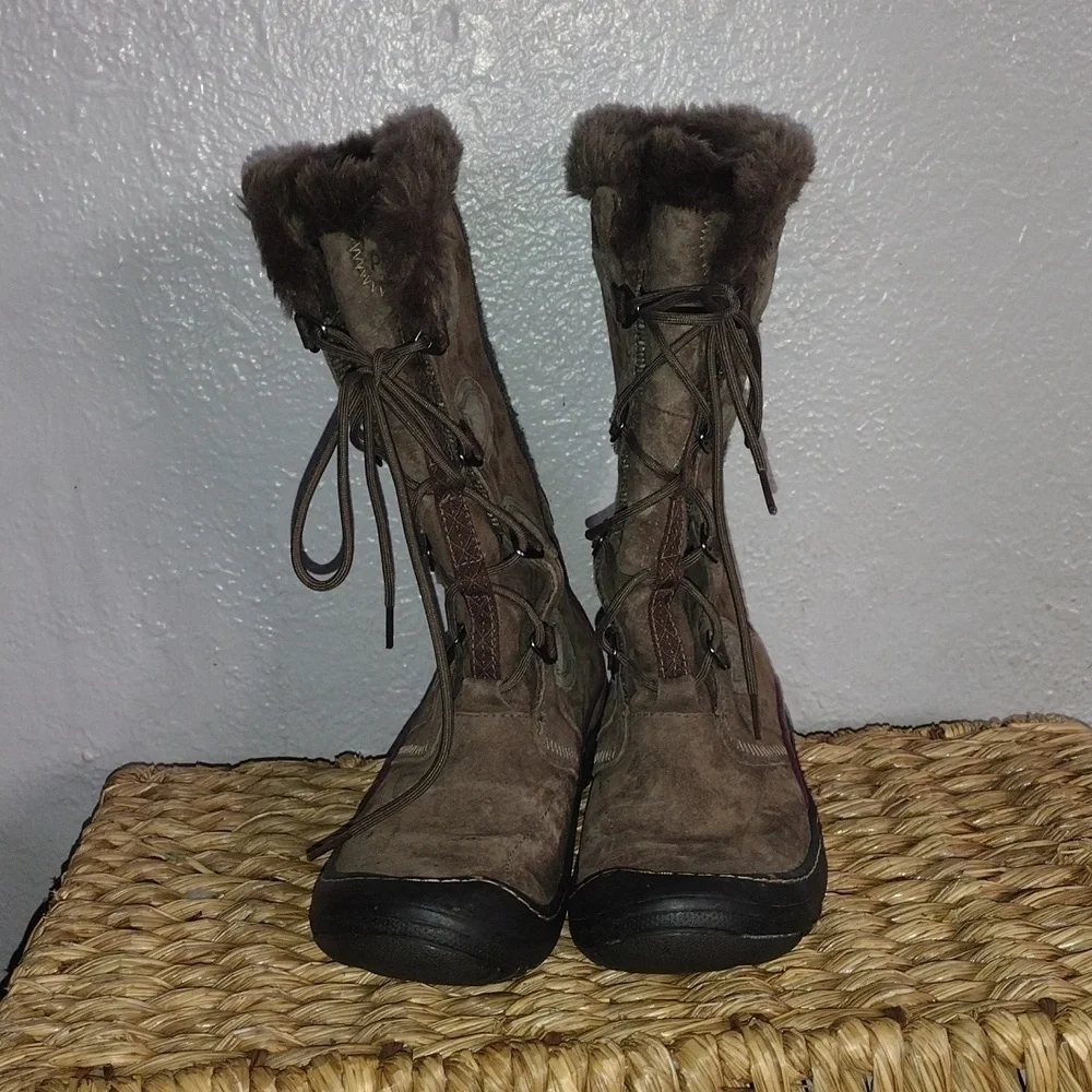 Privo By Clark’s Embroidered Suede Waterproof Mid Calf Lace Up Brown Boots 7.5